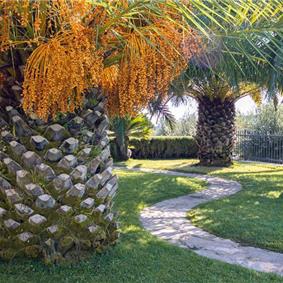 5 bedroom beachfront villa with pool on Ciova Island, Trogir, sleeps 12